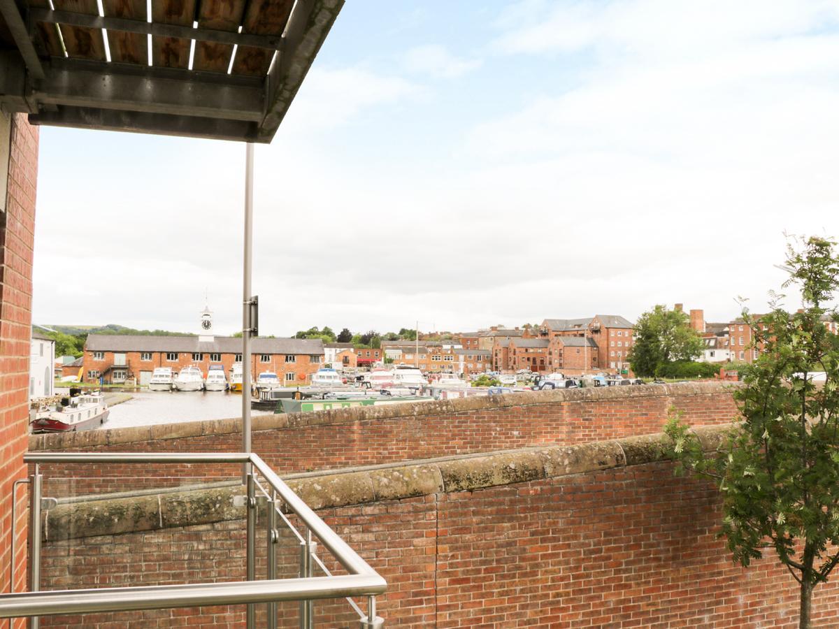 5 Windermere Stourport-on-Severn Exterior photo