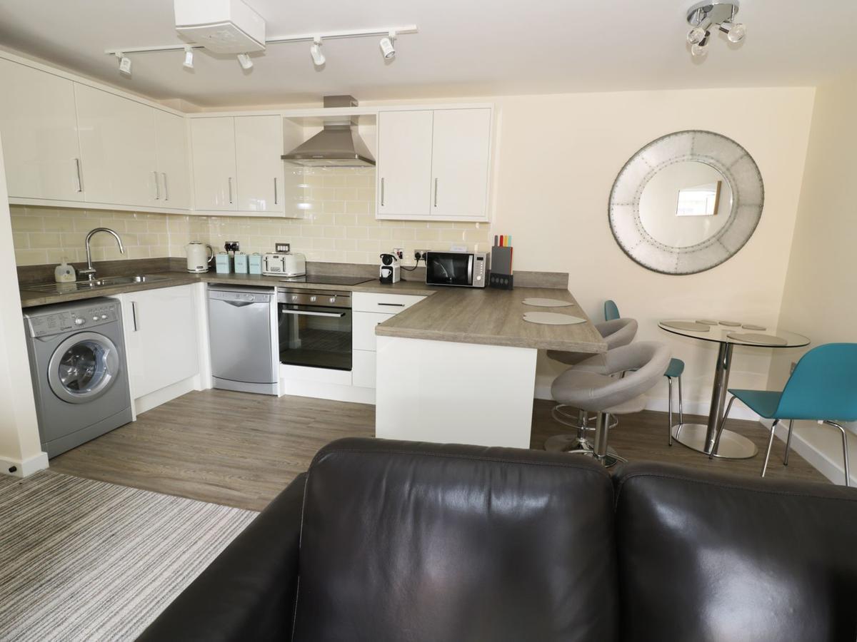 5 Windermere Stourport-on-Severn Exterior photo